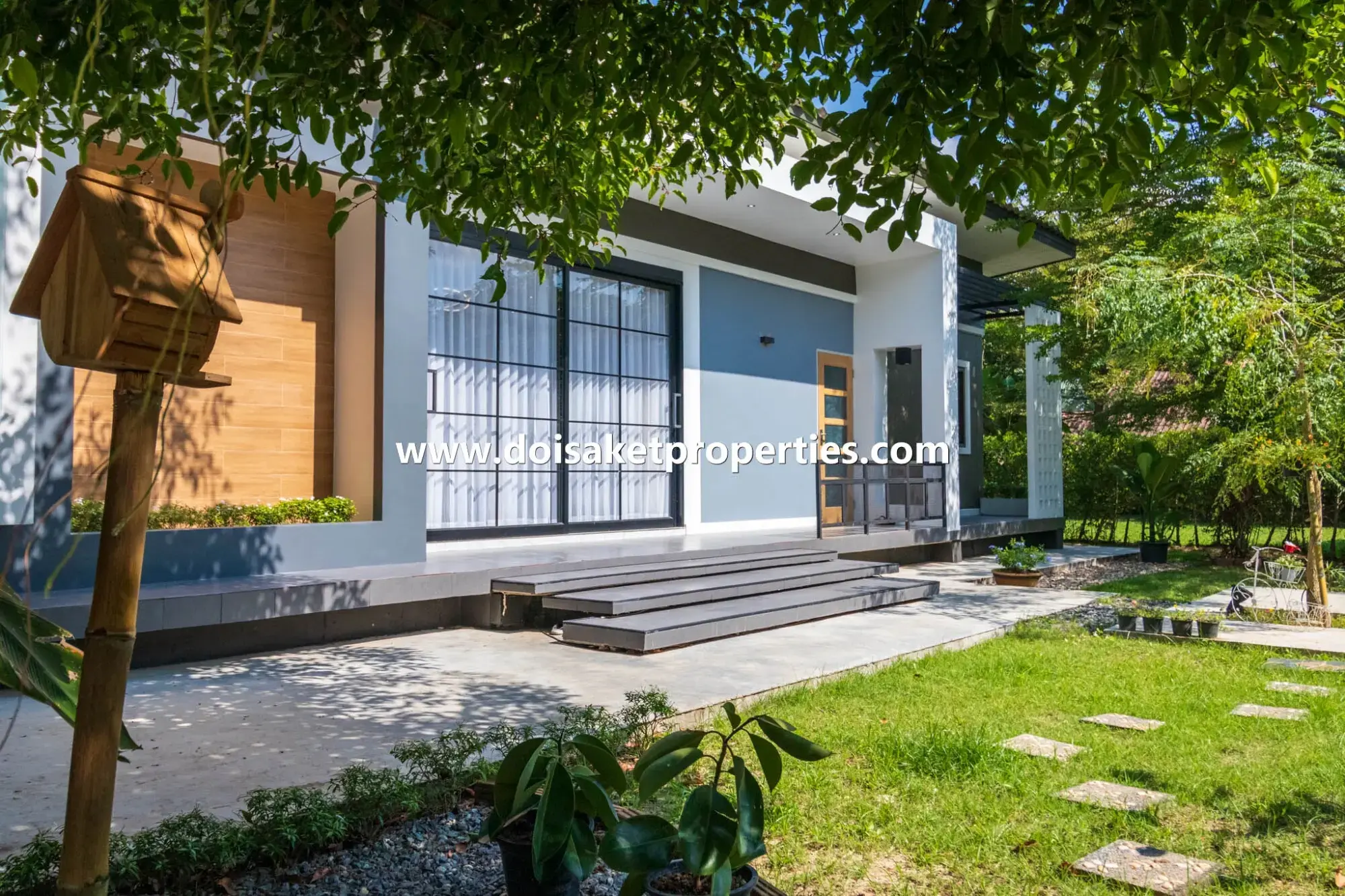 (HR200-02) Stunning Modern Home for Rent in Choeng Doi, Doi Saket