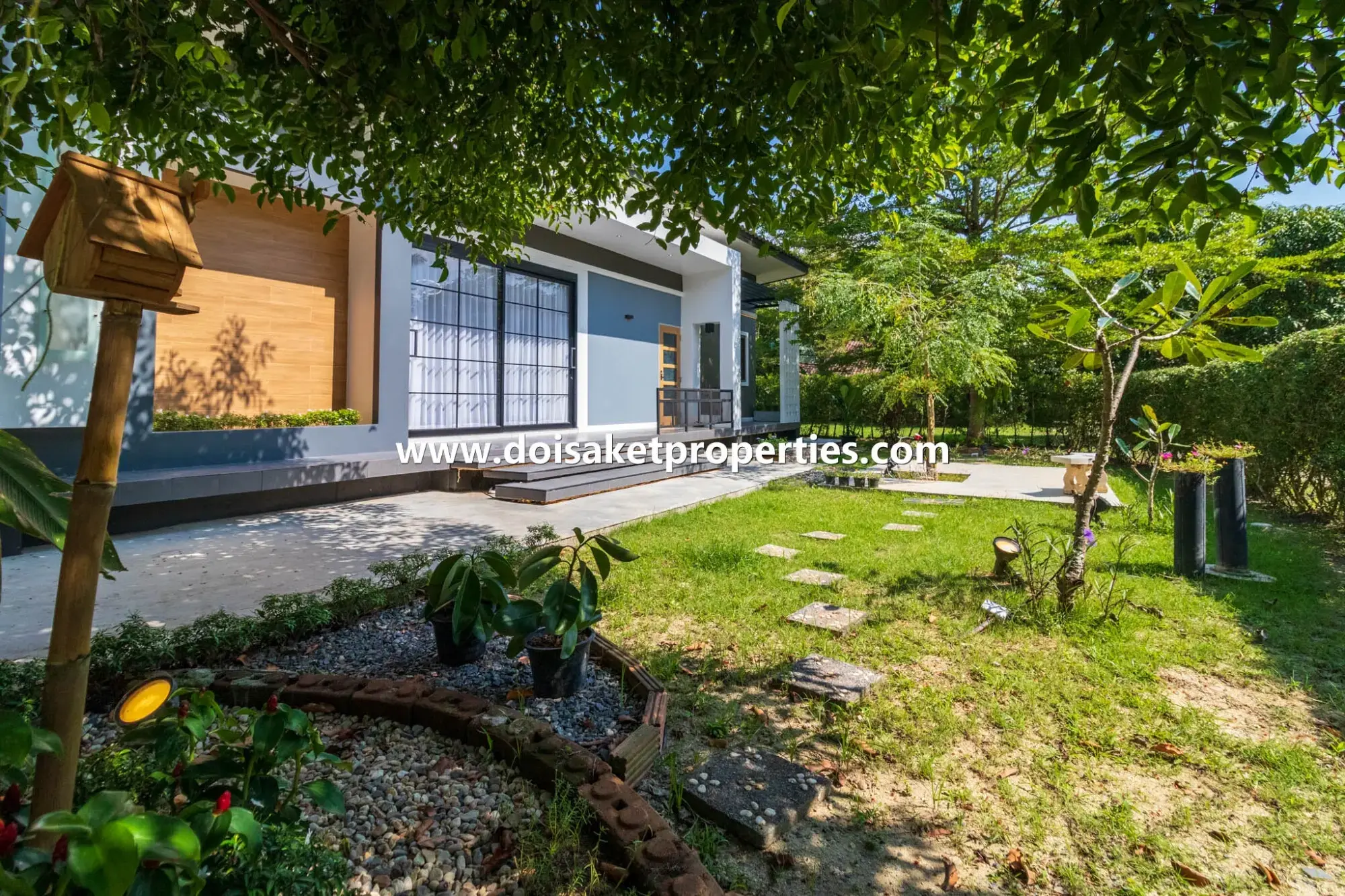 (HR200-02) Stunning Modern Home for Rent in Choeng Doi, Doi Saket