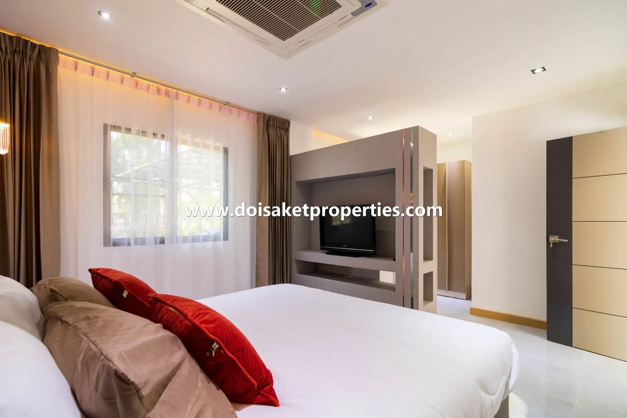 (HR200-02) Stunning Modern Home for Rent in Choeng Doi, Doi Saket