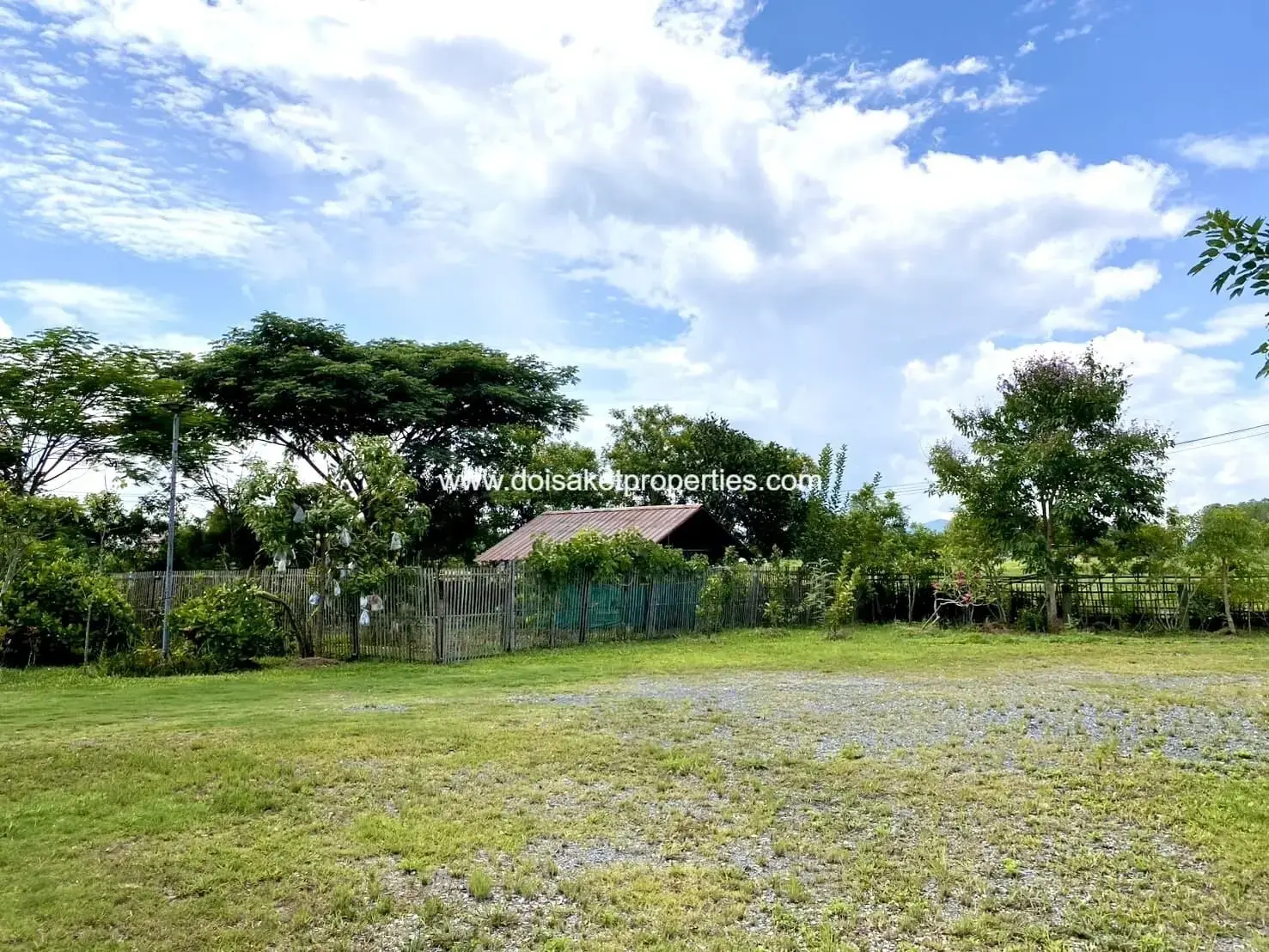 (HS379-05) Lovely Garden Home and Guest Houses with Rice Field Views for Sale in Wiang Pa Pao, Chiang Rai