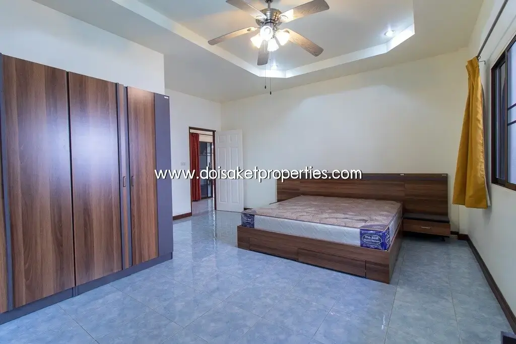(HR149-03) 3-Bedroom House for Rent in Talat Khwan, Doi Saket.