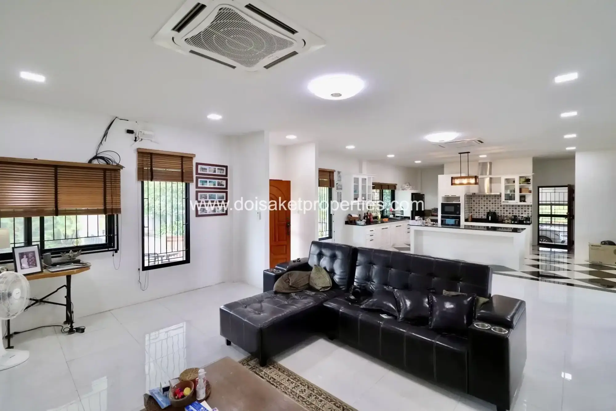 (HS380-07)Nice Modern Family Home with Garden and Pool for sale in San Pu Loei, Doi Saket, Chiang Mai