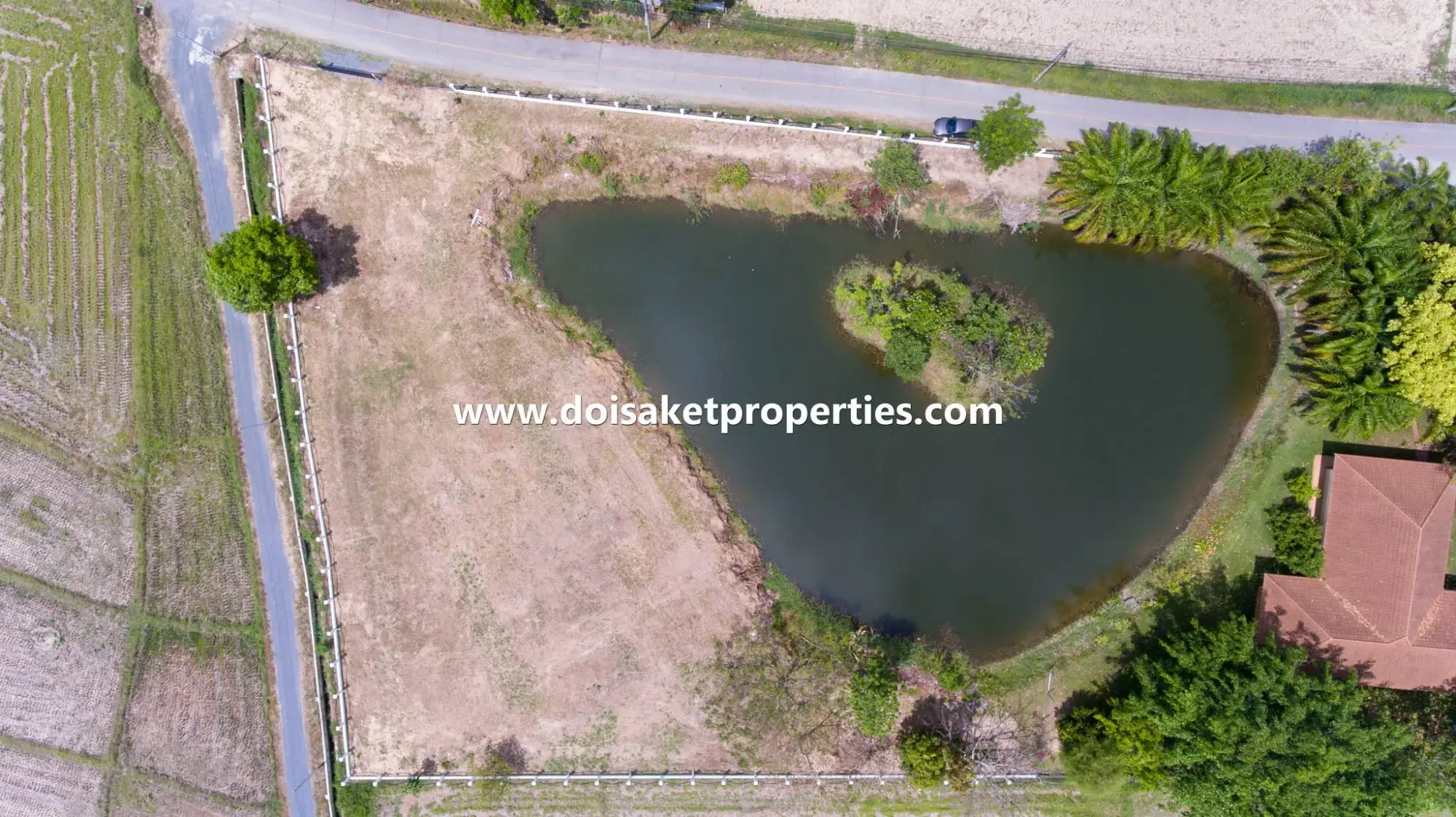 (LS363-02) Almost 3 Rai of Ready-to-Build Land with Incredible Views for Sale in a Great Location in Luang Nuea, Doi Saket
