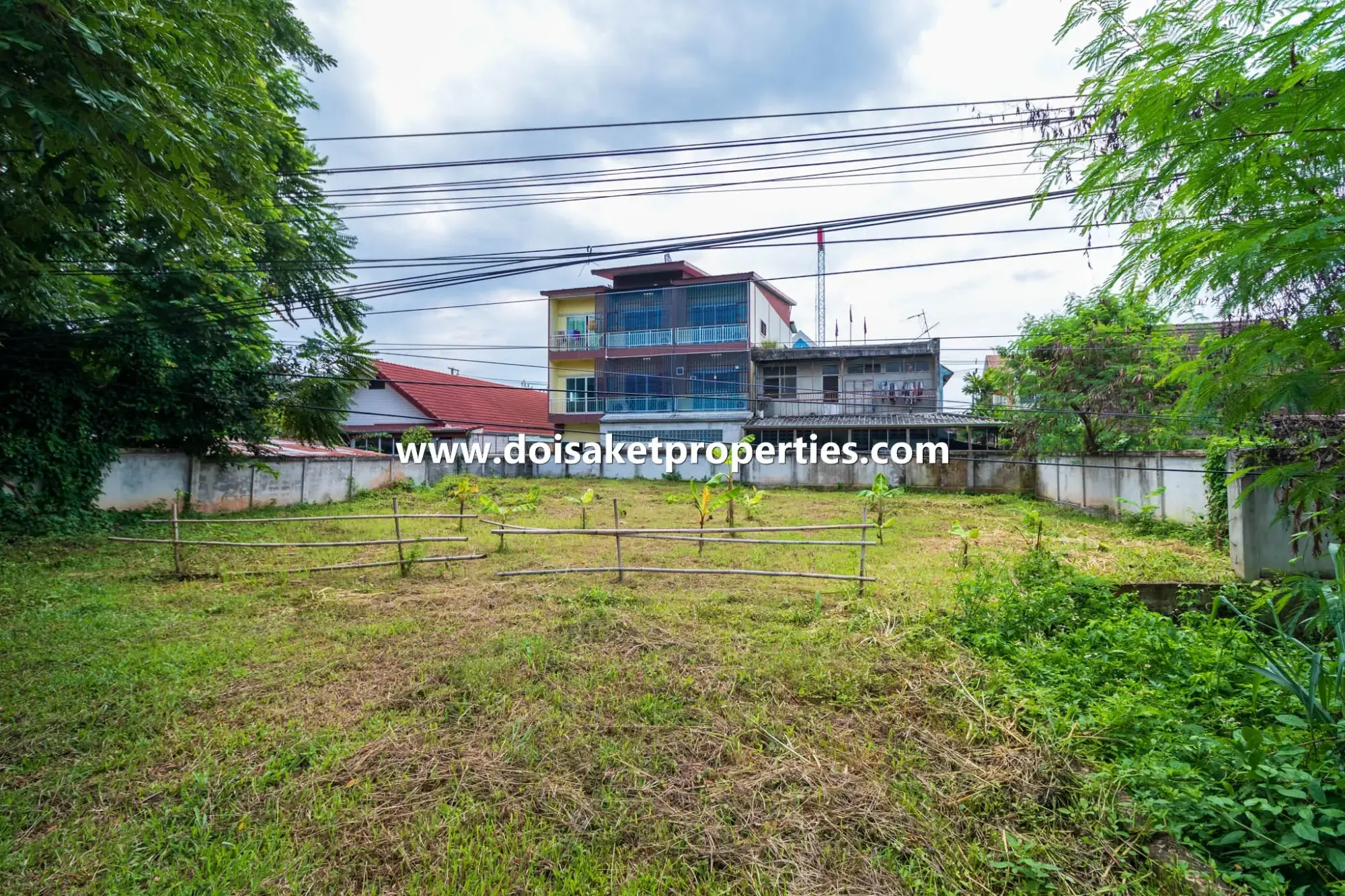 (LS374-00) Great Plot of Commercial Land on the 118 Road for Sale in Choeng Doi, Doi Saket, Chiang Mai