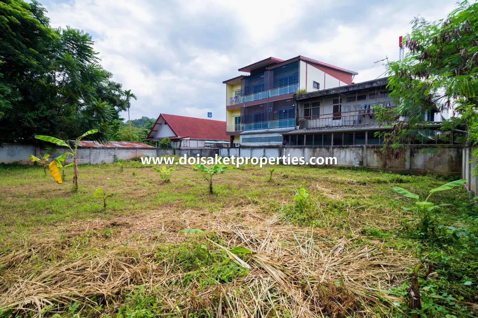 (LS374-00) Great Plot of Commercial Land on the 118 Road for Sale in Choeng Doi, Doi Saket, Chiang Mai