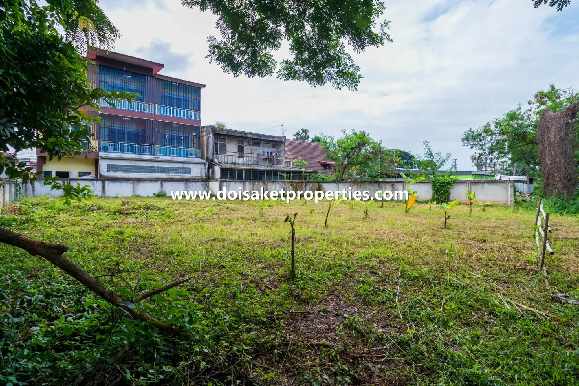 (LS374-00) Great Plot of Commercial Land on the 118 Road for Sale in Choeng Doi, Doi Saket, Chiang Mai