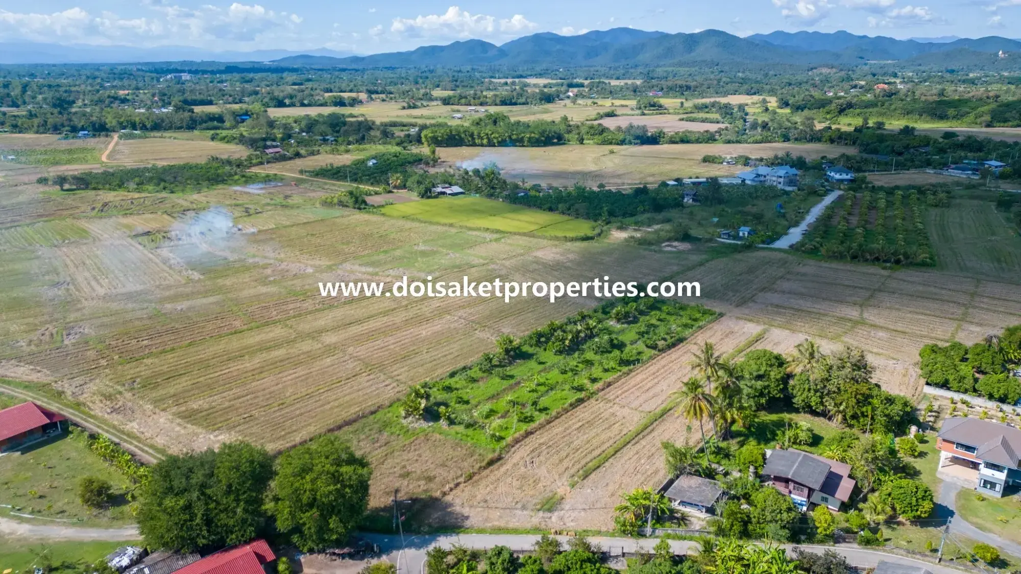 (LS378-02) 2+ Rai of Land with Views for Sale in Luang Nuea, Doi Saket