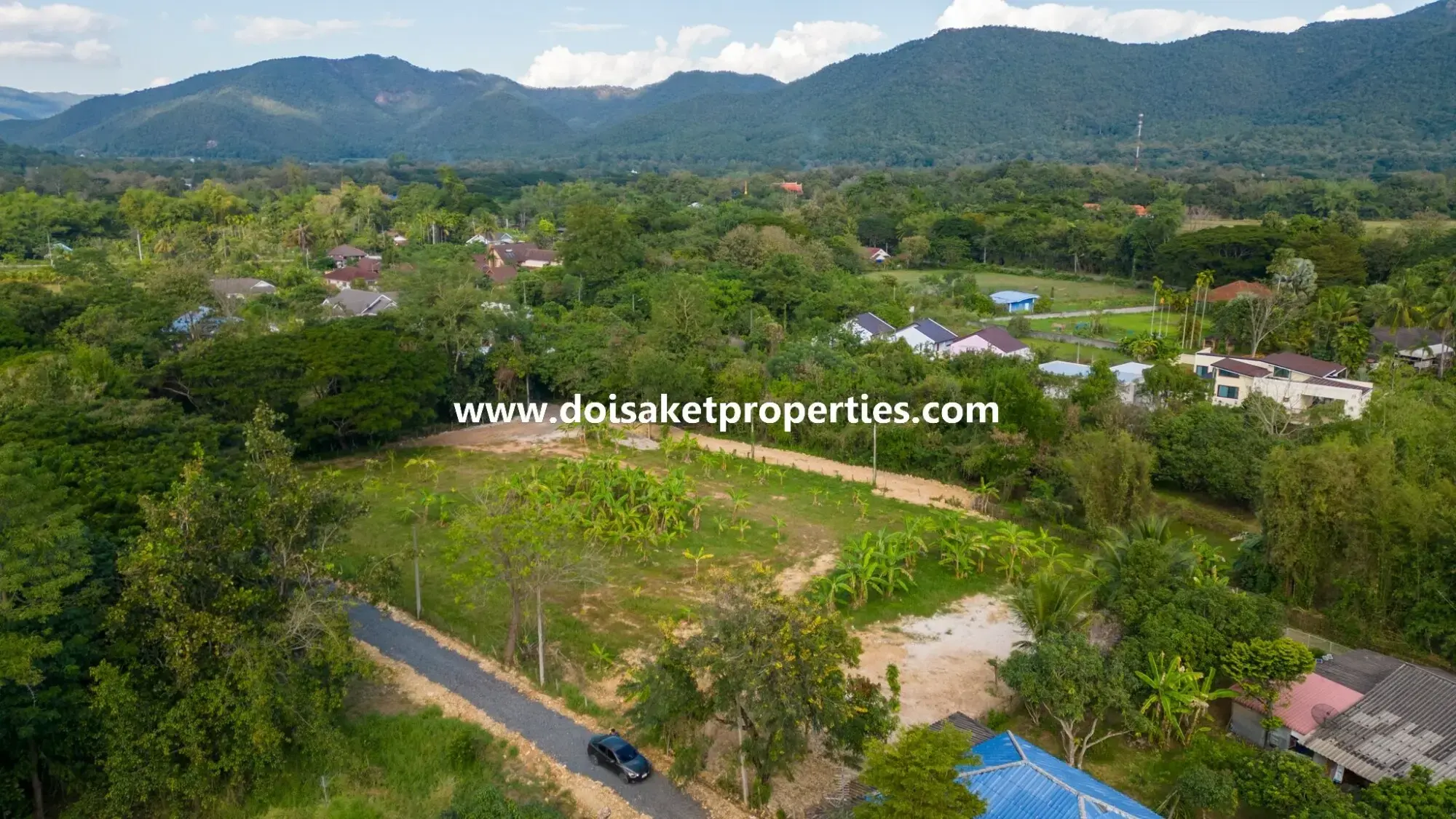 (LS379-02) 2.5+ Rai of Nice Land for Sale in Luang Nuea, Doi Saket
