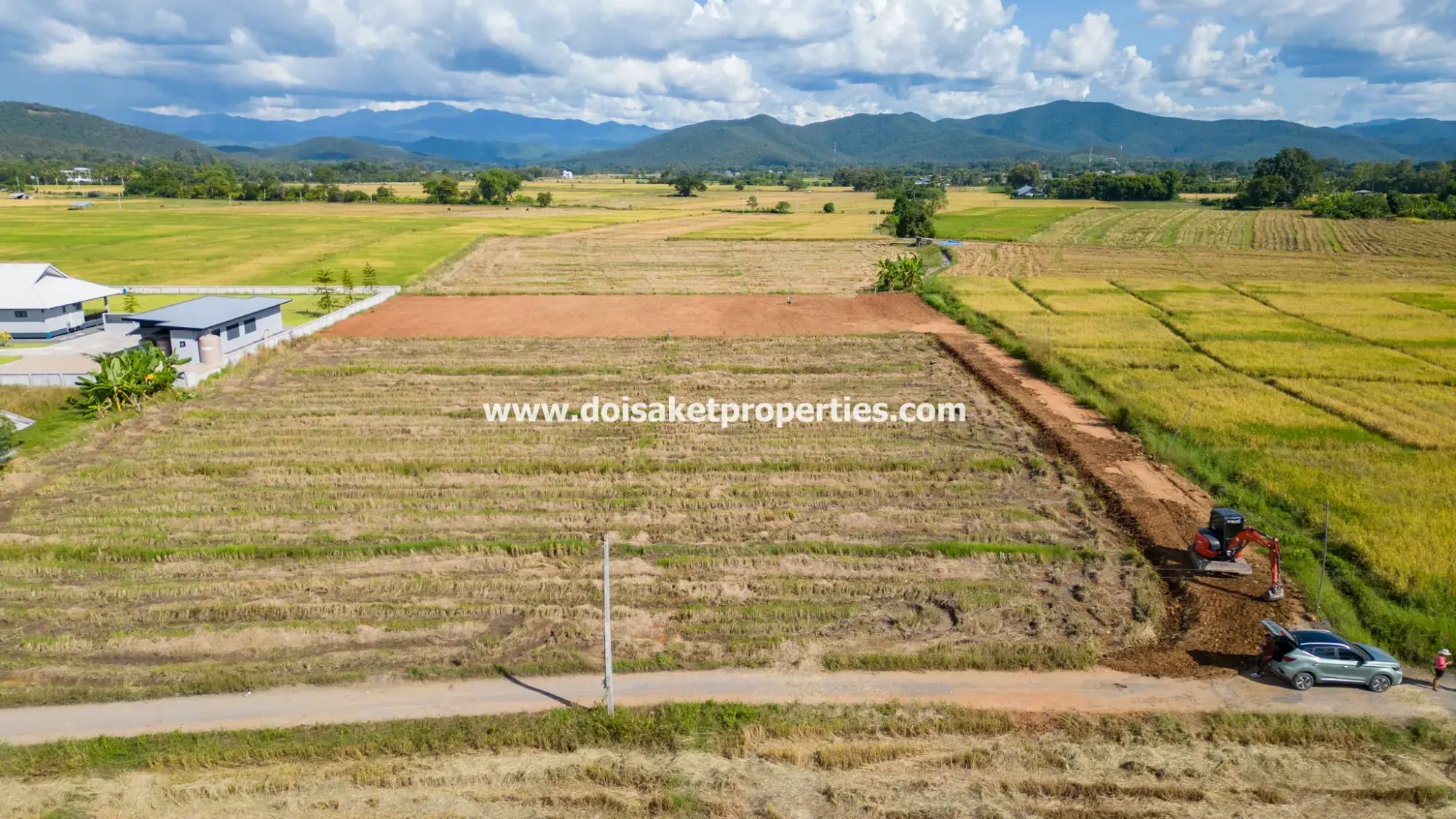 (LS387-02) 2 Rai of Land with Great Views for Sale in Pa Pong, Doi Saket, Chiang Mai