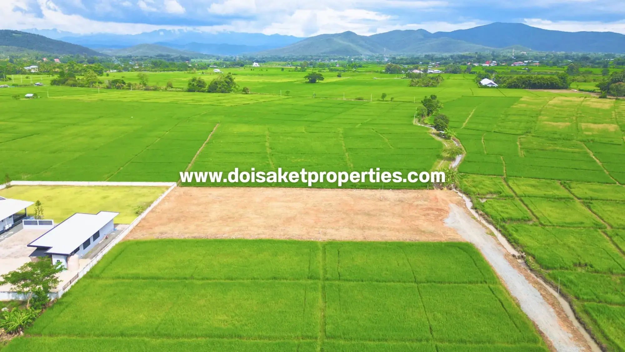 (LS387-02) 2 Rai of Land with Great Views for Sale in Pa Pong, Doi Saket, Chiang Mai