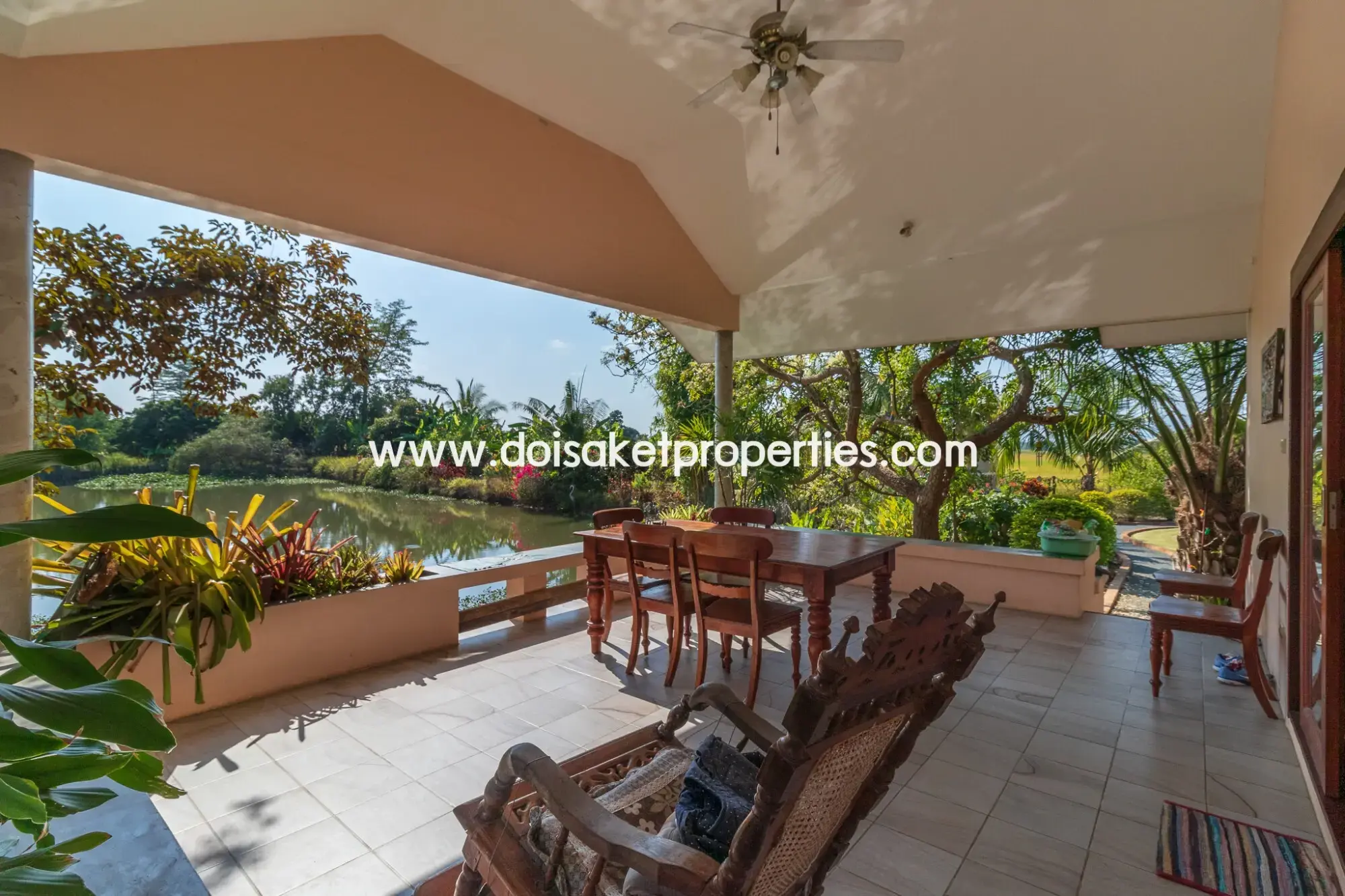 (LS406-04) Peaceful 4+ Rai Plot of Land with Homes and Mountain Views for Sale in Pa Pong, Doi Saket