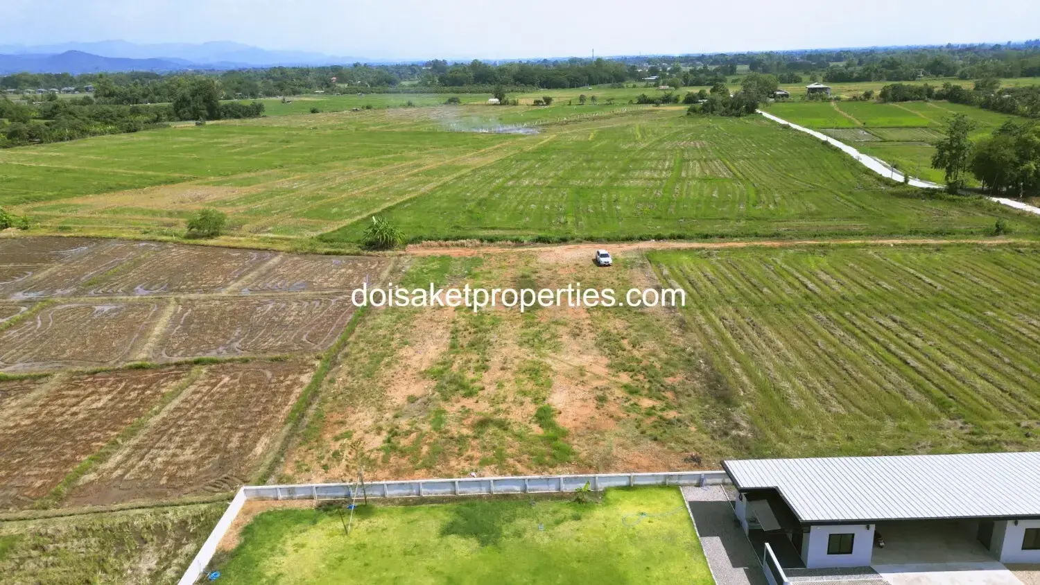 (LS411-01) 1 Rai of Land with Great Views for Sale in Pa Pong, Doi Saket, Chiang Mai