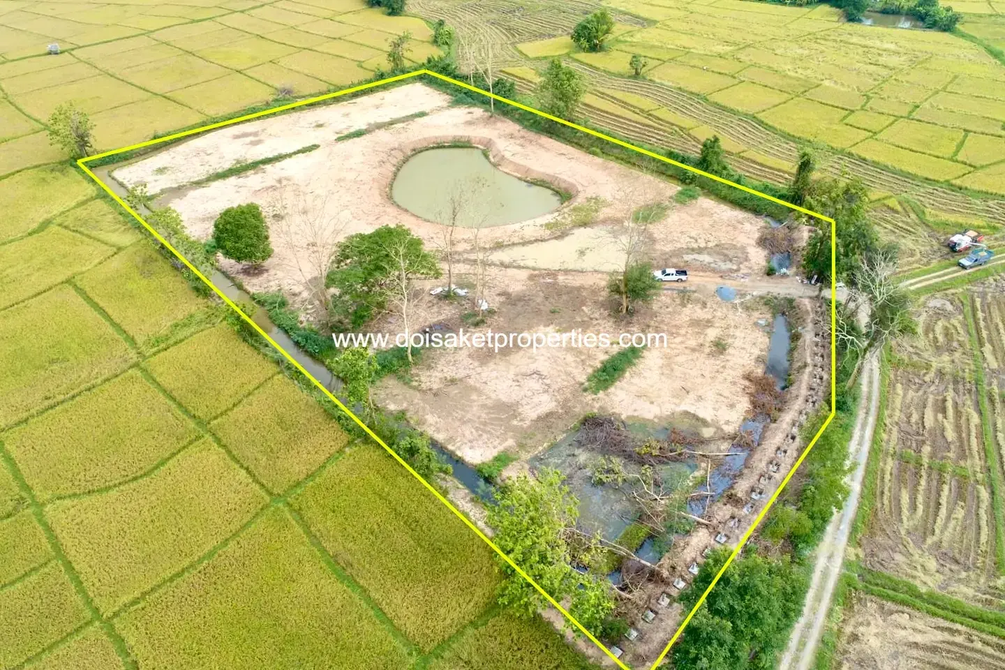 (LS412-08) Scenic 8+ Rai Land in the Countryside with Mountain &amp; Rice Field Views for Sale in Luang Nuea, Doi Saket, Chiang Mai