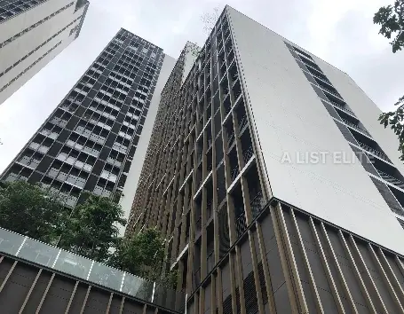 NOBLE AROUND SUKHUMVIT 33