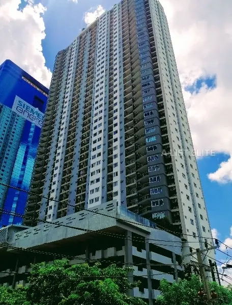 SUPALAI PARK EKKAMAI-THONGLOR