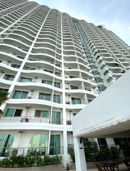 SUPALAI RIVER PLACE
