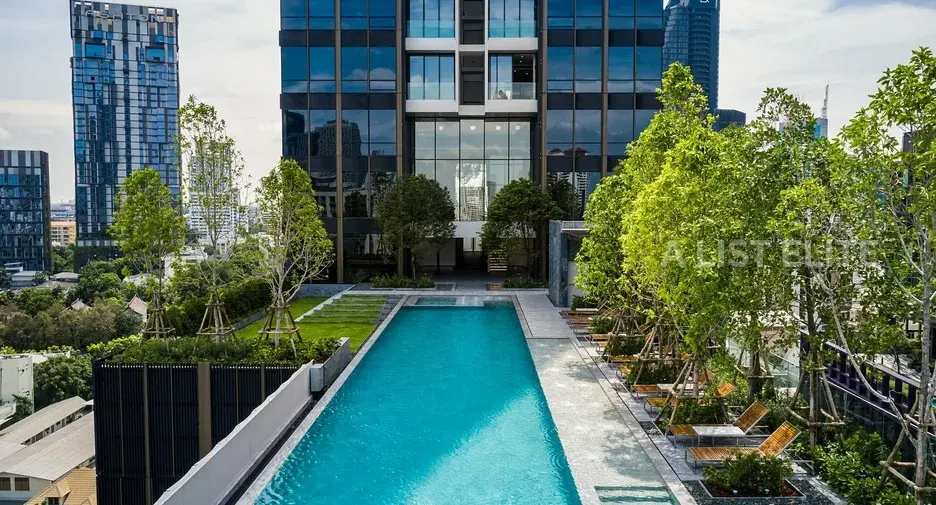 THE ESSE SUKHUMVIT 36