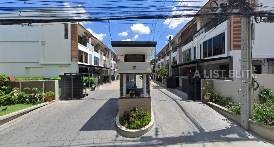 THE PRIVATE SUKHUMVIT - BANGCHAK