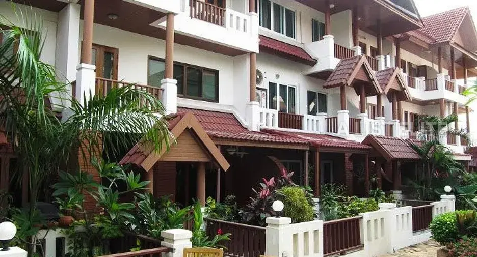 VILLA 49 TOWNHOUSE