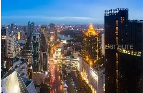 ASHTON ASOKE