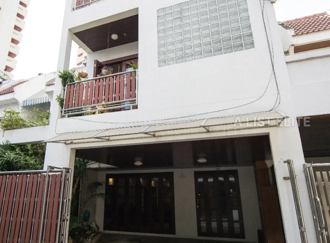 BAAN PROMMITR VILLA
