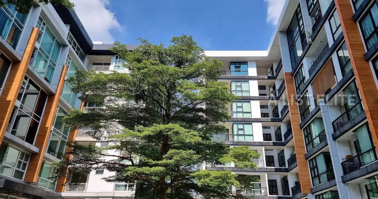 ดี 65 คอนโดมิเนียม