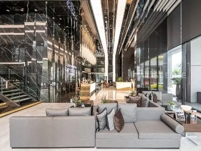 KNIGHTSBRIDGE SPACE RAMA 9