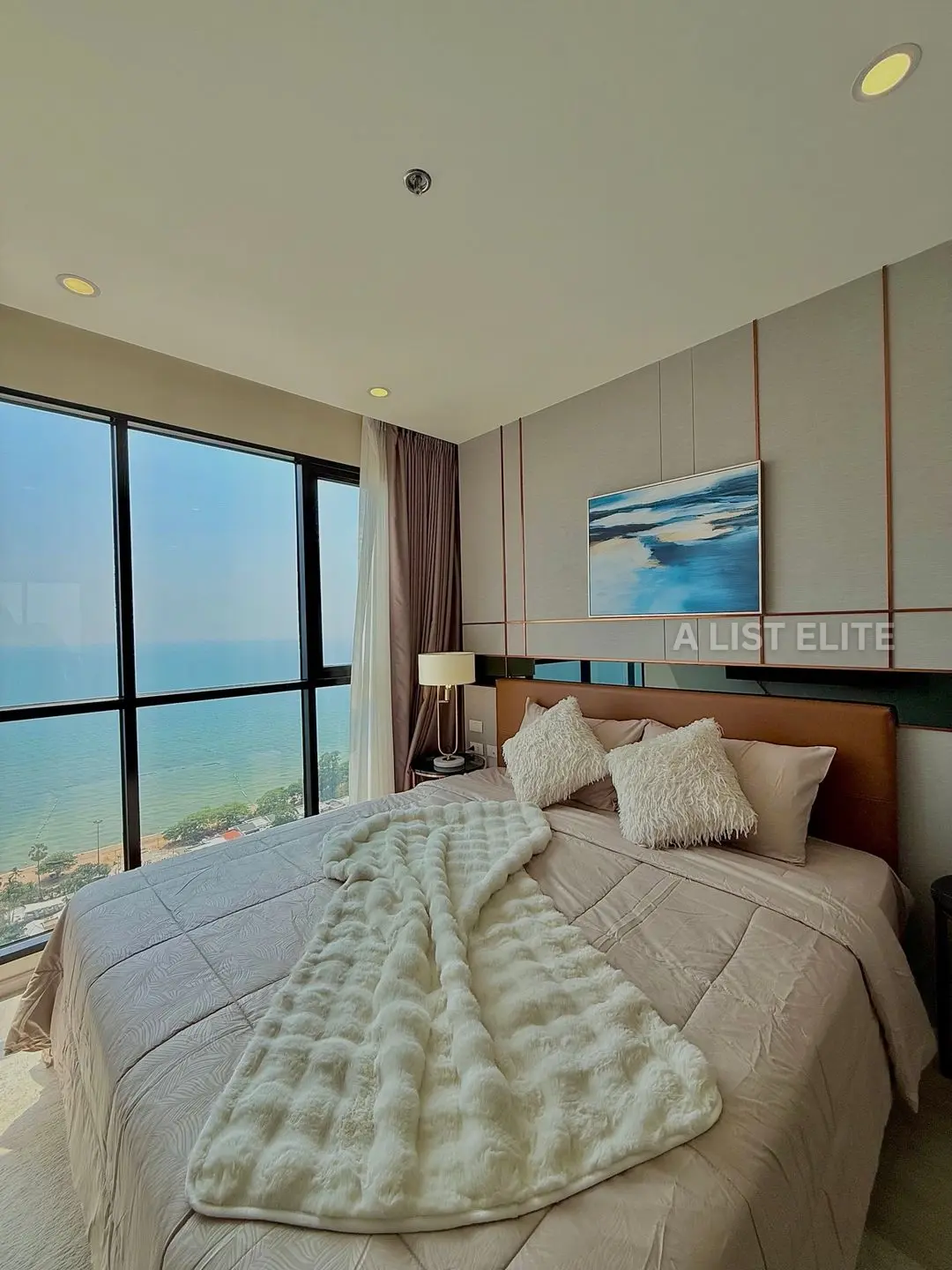 Appartement Vue Mer Étage Élevé - The Panora Pattaya
