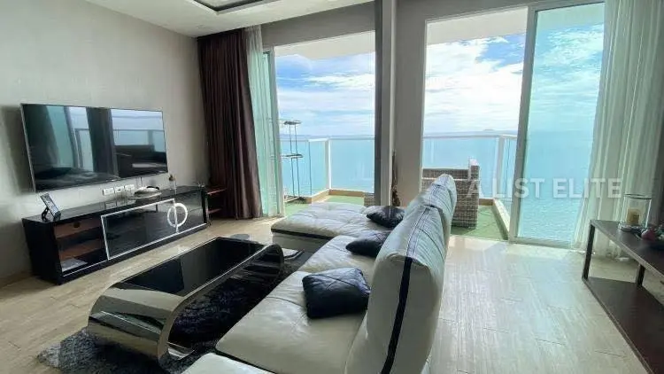 Cetus Beachfront Condominium Pattaya - Condo avec vue sur la mer