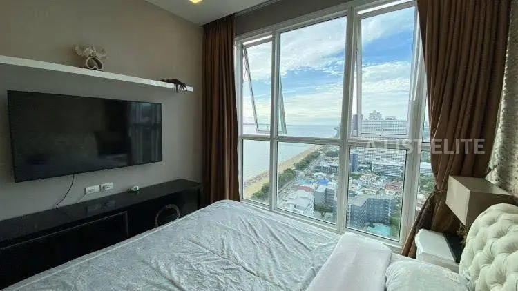 Cetus Beachfront Condominium Pattaya - Condo avec vue sur la mer