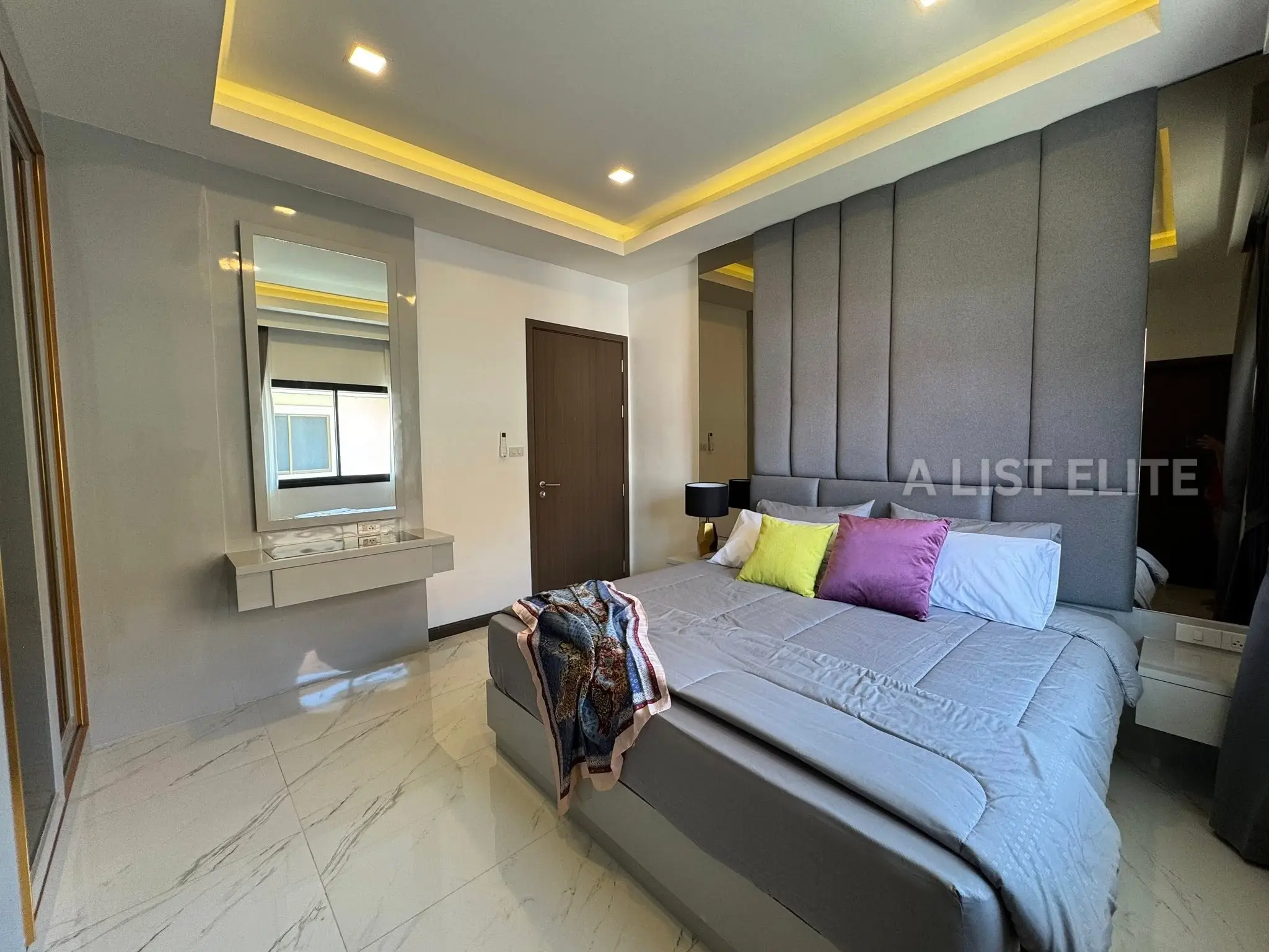 เอกมงคล ชัยพฤกษ์ 2 - บ้านพูลวิลล่า 6 ห้องนอน พัทยาใต้