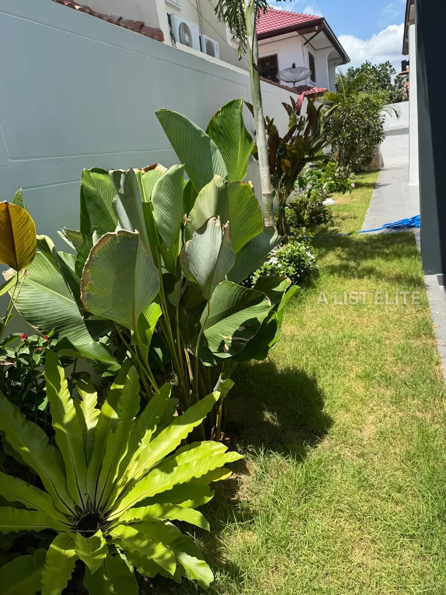เอกมงคล ชัยพฤกษ์ 2 - บ้านพูลวิลล่า 6 ห้องนอน พัทยาใต้
