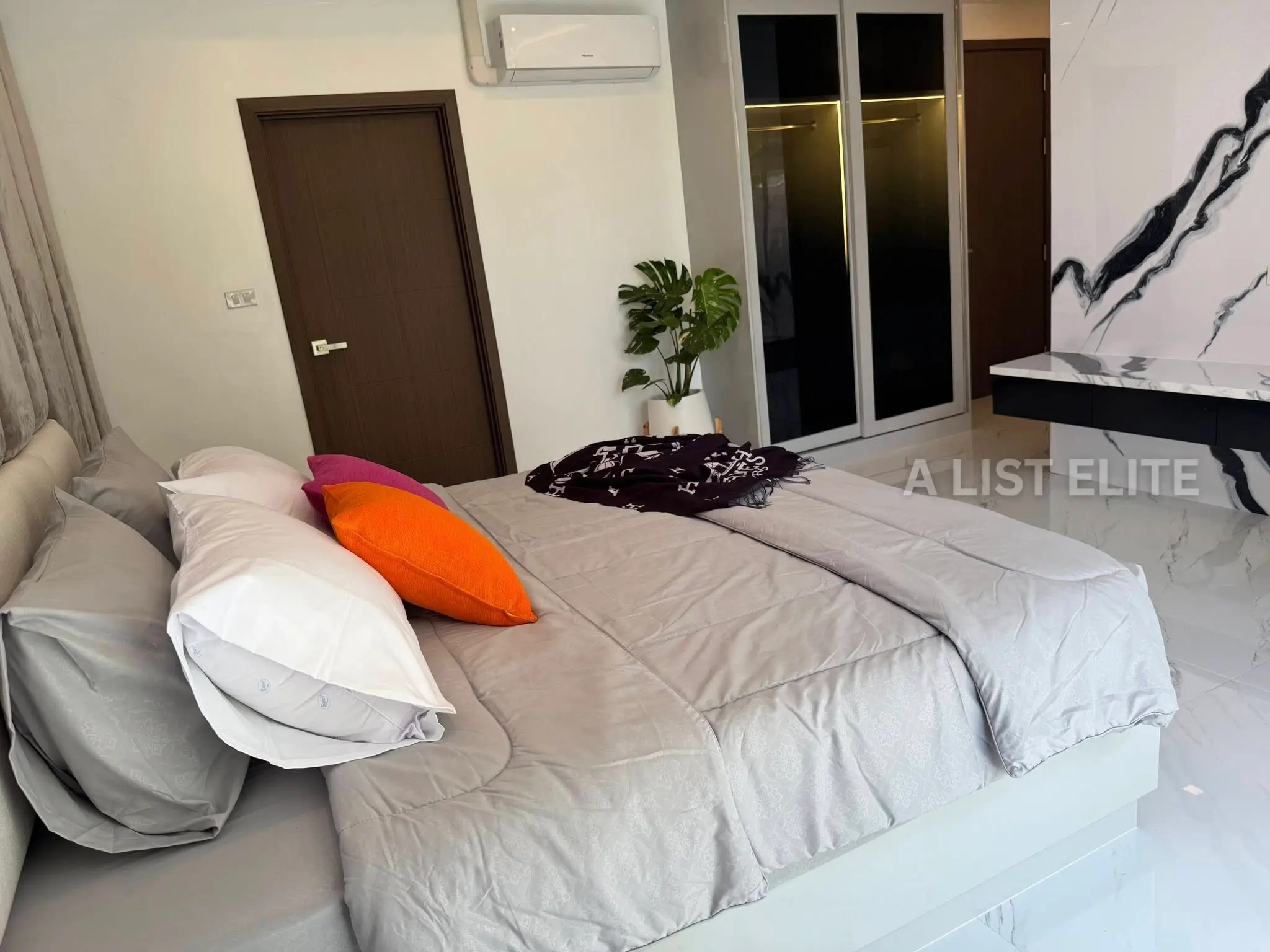 เอกมงคล ชัยพฤกษ์ 2 - บ้านพูลวิลล่า 6 ห้องนอน พัทยาใต้