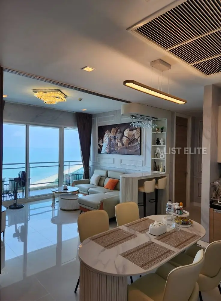 รีเฟลคชั่น จอมเทียนบีช พัทยา - คอนโดวิวทะเลชั้นสูง พร้อมอยู่