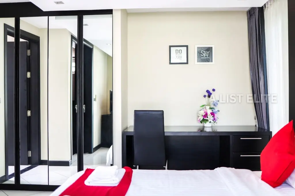 ขายถูก วิลล่าสระว่ายน้ำ ในโครงการ Palm Oasis