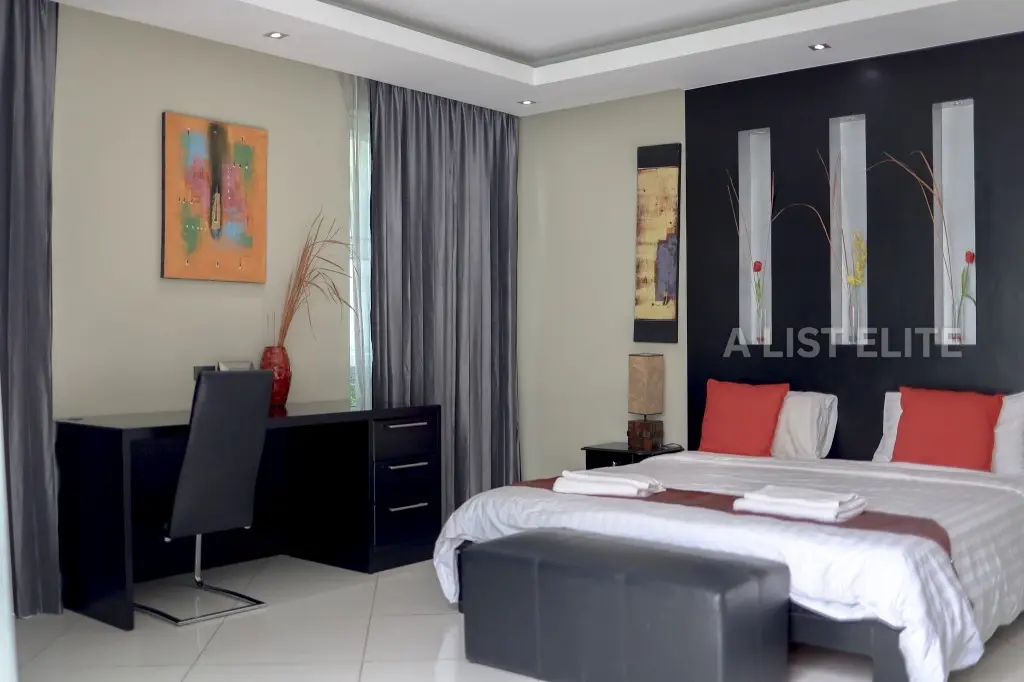 ขายถูก วิลล่าสระว่ายน้ำ ในโครงการ Palm Oasis