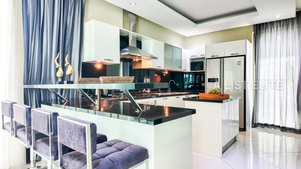 ขายถูก วิลล่าสระว่ายน้ำ ในโครงการ Palm Oasis