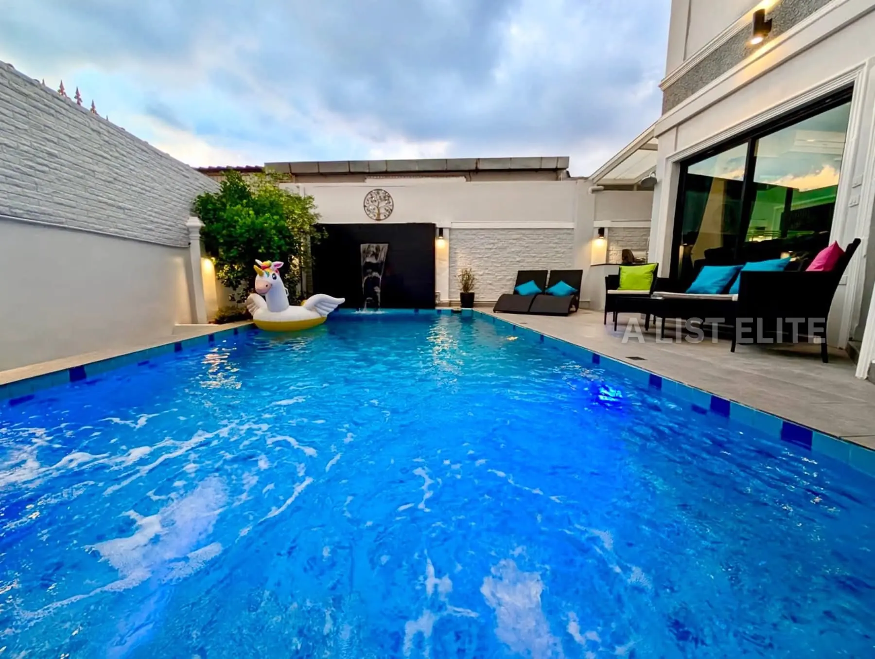 Pool Villa for Rent - Nurn Plub Wan, Pattaya