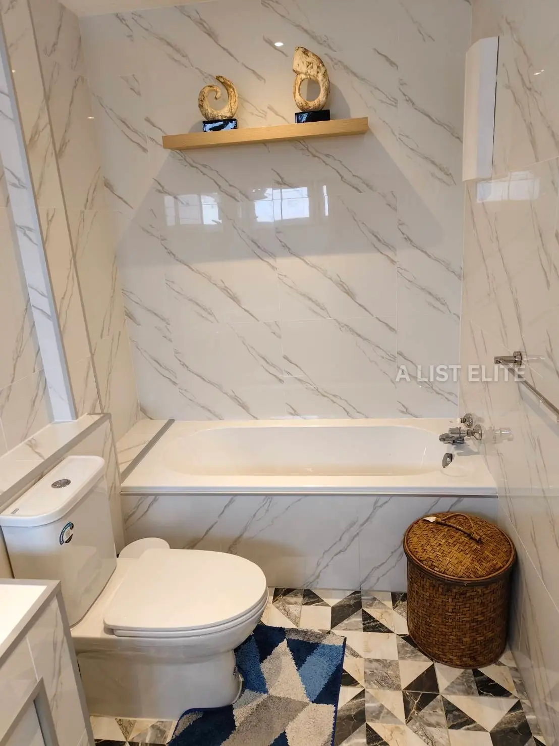 บ้านเดี่ยวในหมู่บ้านเซ็นทรัลพาร์ค - ทำเลพัทยายอดเยี่ยม