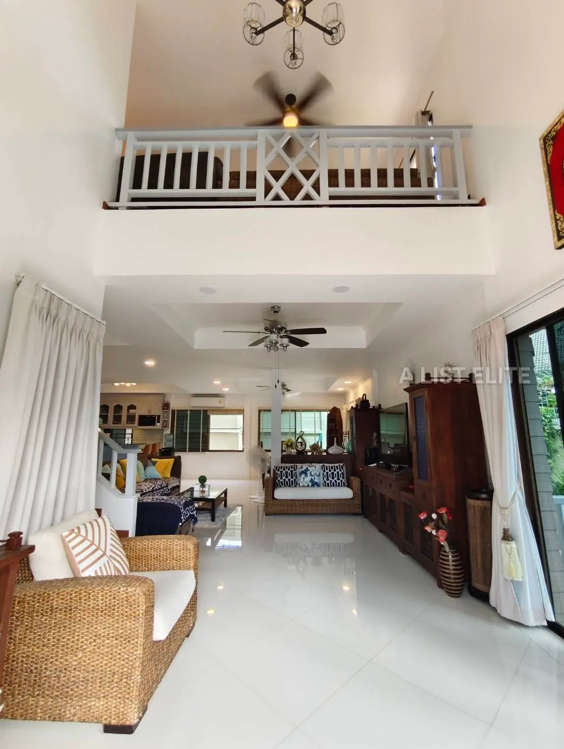 บ้านเดี่ยวในหมู่บ้านเซ็นทรัลพาร์ค - ทำเลพัทยายอดเยี่ยม