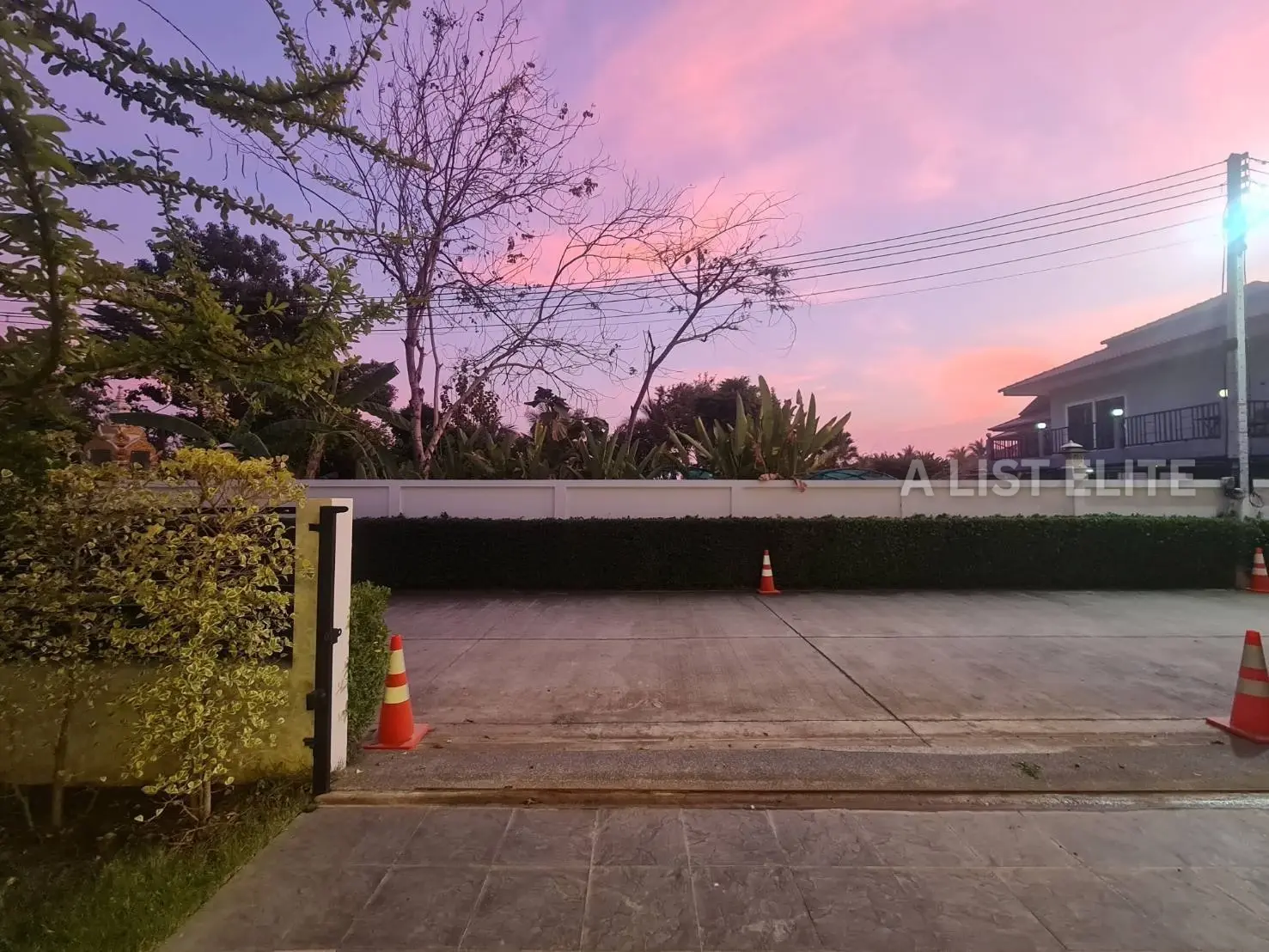 บ้านเดี่ยวในหมู่บ้าน Tamarind Village พัทยา