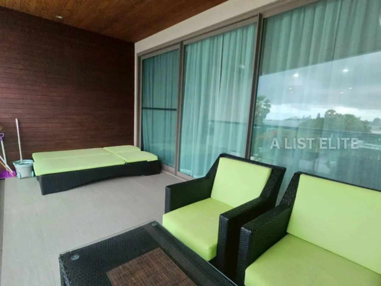 Ananya Beachfront Condominium - คอนโดมิเนียม 2 ห้องนอนสุดหรู