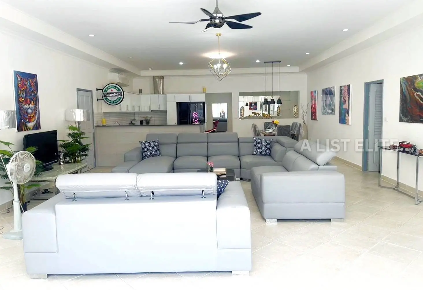 Beachfront Villa Paradise at Majestic Residence on Prathamnak Hill