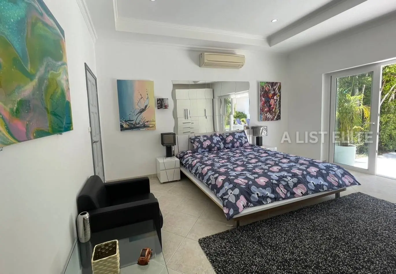 Beachfront Villa Paradise at Majestic Residence on Prathamnak Hill
