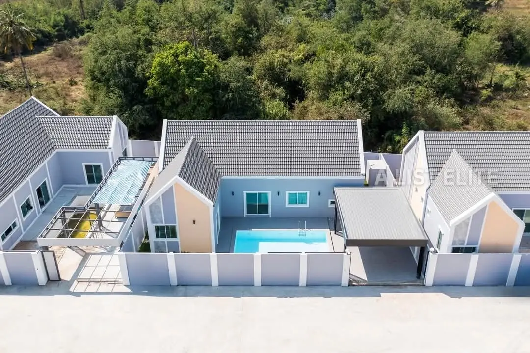 วิลล่าหรูพร้อมสระว่ายน้ำ ใกล้ซอยสยาม - New Pool Villa Near Soi Siam