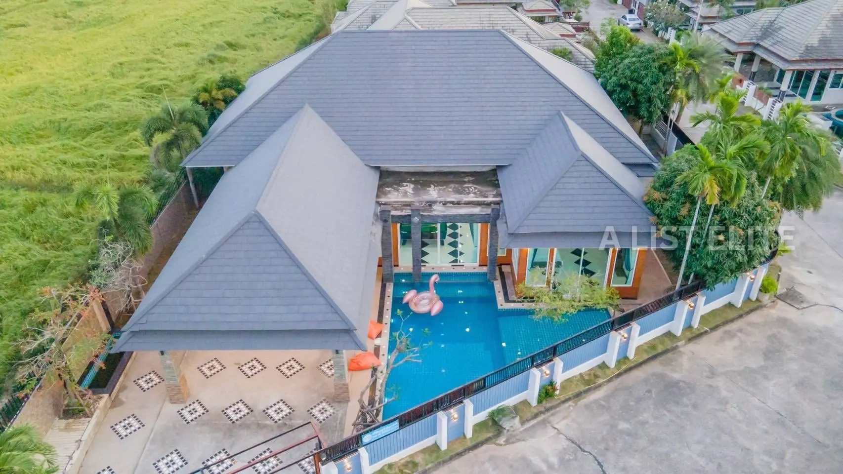 บ้านเดี่ยว บ้านเปี่ยมมงคล - พัทยา