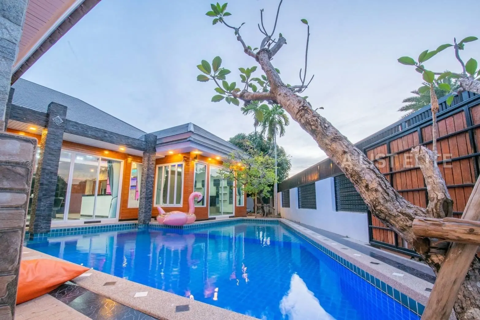 บ้านเดี่ยว บ้านเปี่ยมมงคล - พัทยา