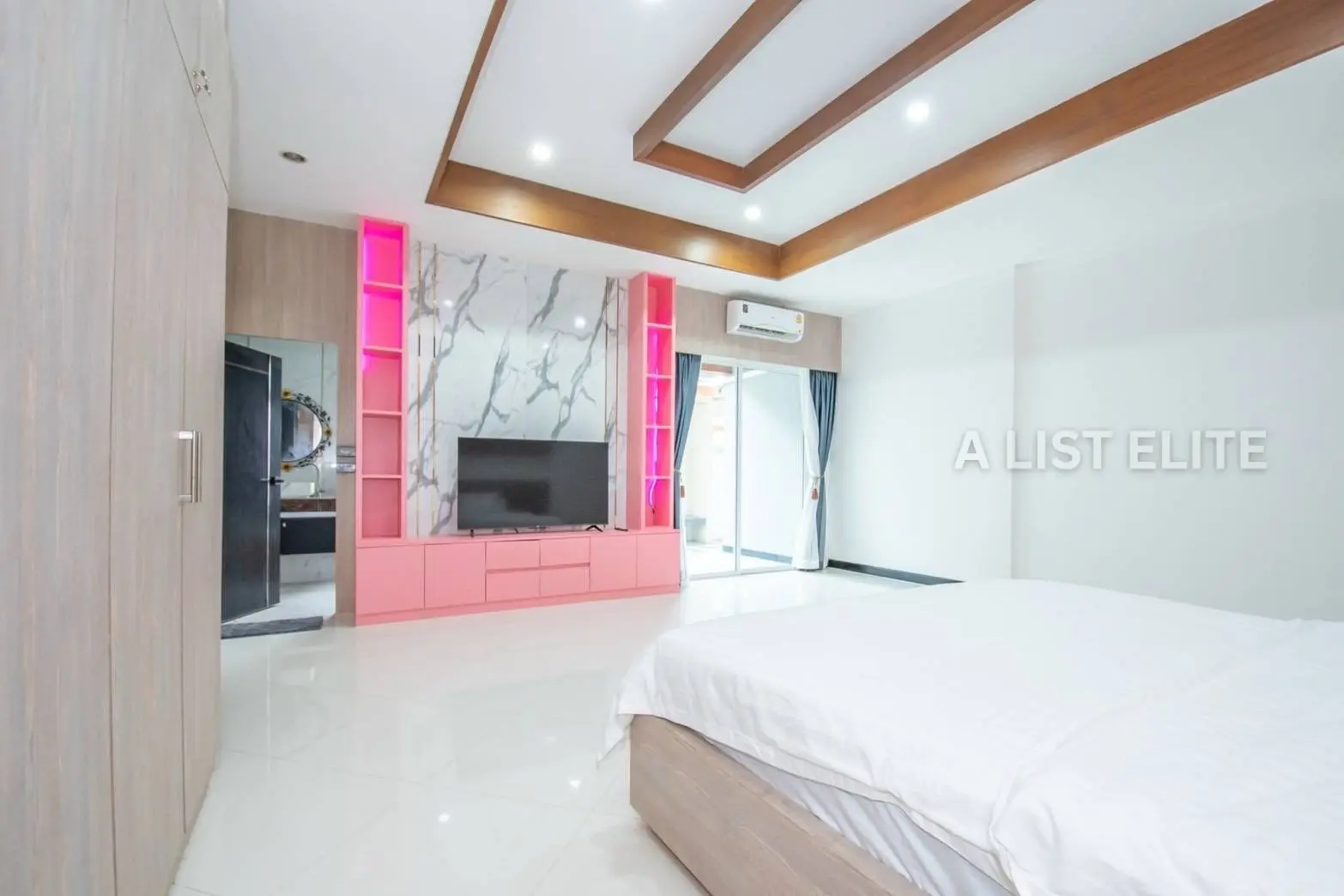 บ้านเดี่ยว บ้านเปี่ยมมงคล - พัทยา