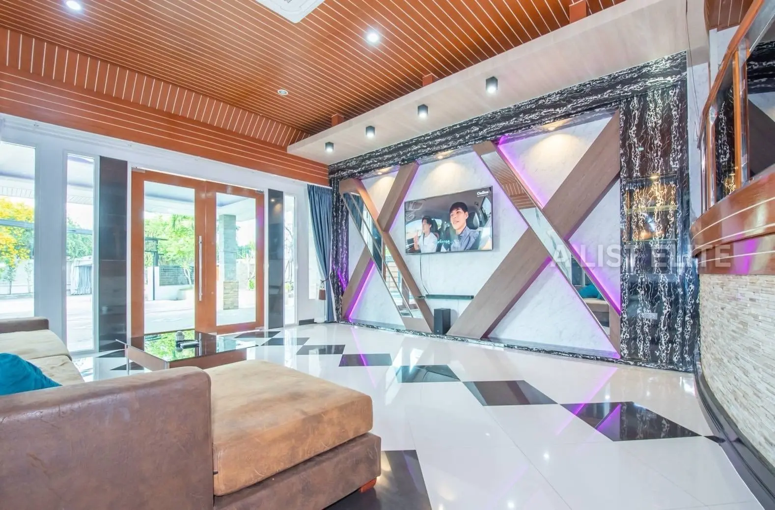 บ้านเดี่ยว บ้านเปี่ยมมงคล - พัทยา