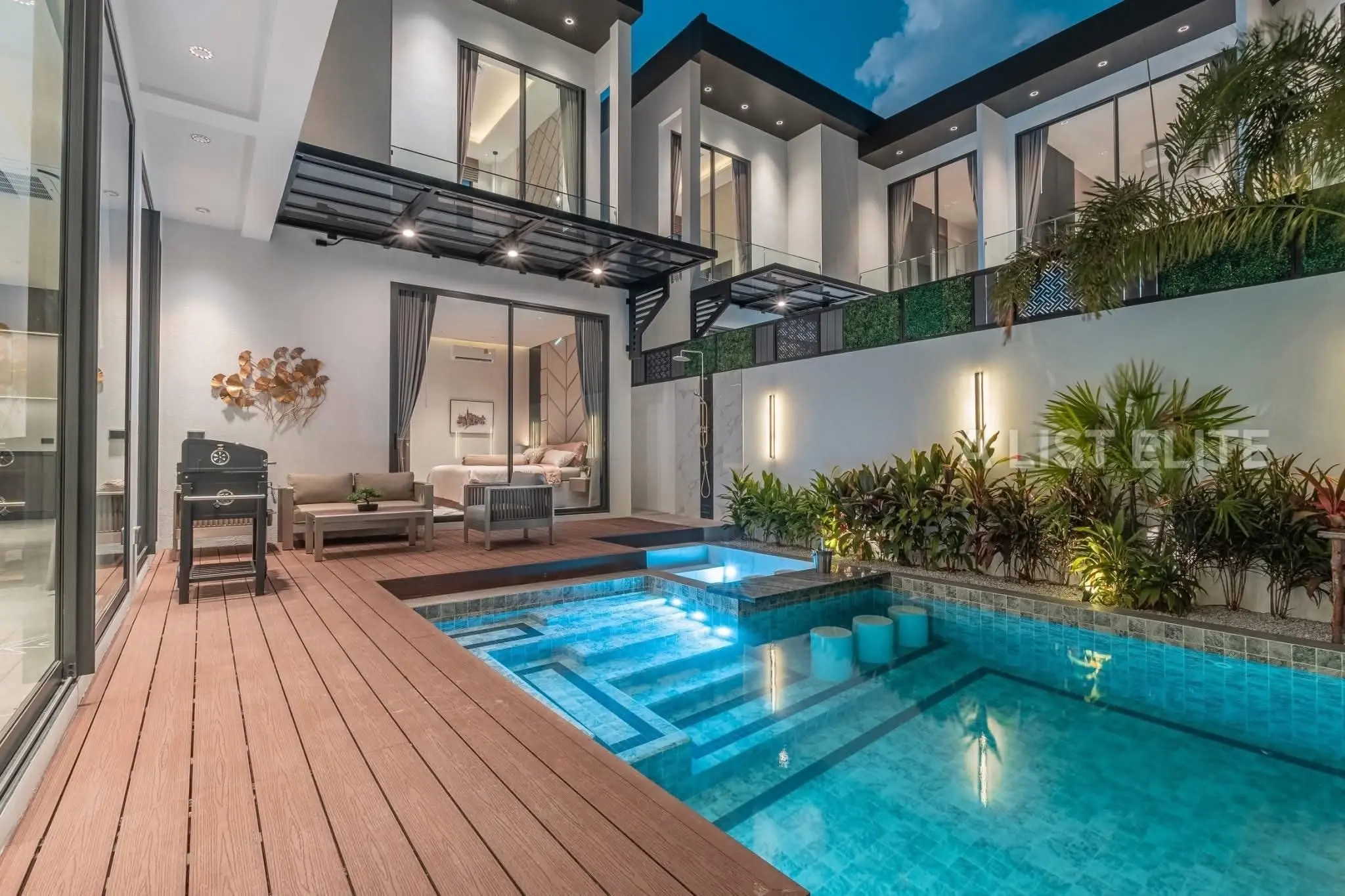 Luxury Modern Pool Villa Near Jomtien Beach